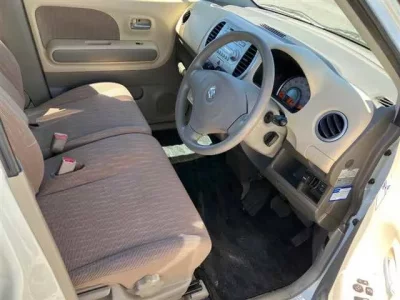 Suzuki MRWAGON