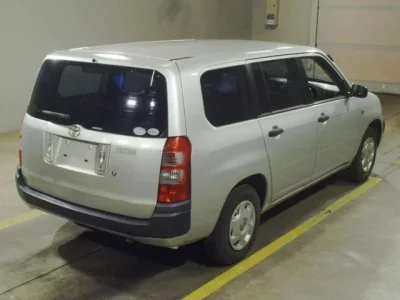 Toyota SUCCEED