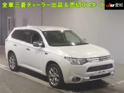 Mitsubishi OUTLANDER PHEV
