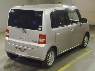 Daihatsu MOVE CONTE