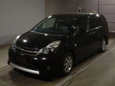Toyota ISIS