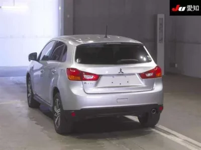 Mitsubishi RVR