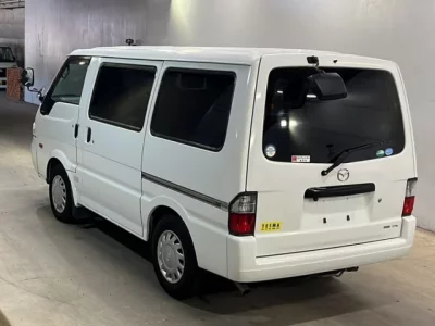 Mazda BONGO VAN