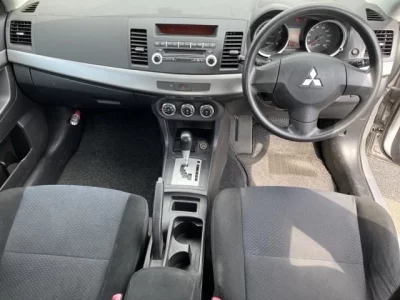 Mitsubishi GALANT FORTIS