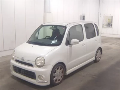 Daihatsu MOVE LATTE