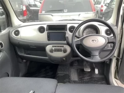 Daihatsu MOVE LATTE