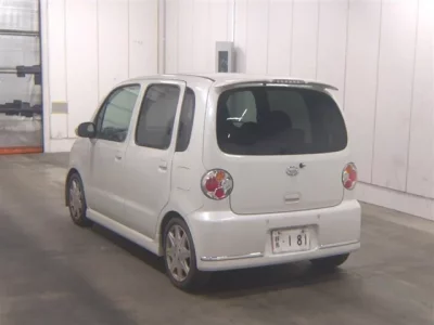 Daihatsu MOVE LATTE