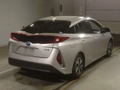 Toyota PRIUS PHV