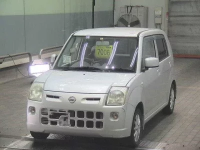 Nissan PINO