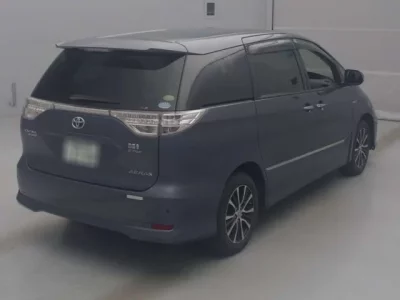 Toyota ESTIMA HYBRID
