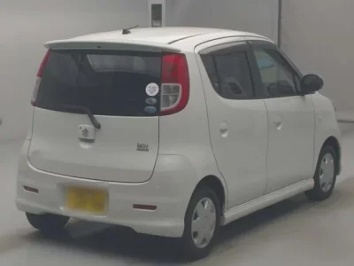 Suzuki MRWAGON