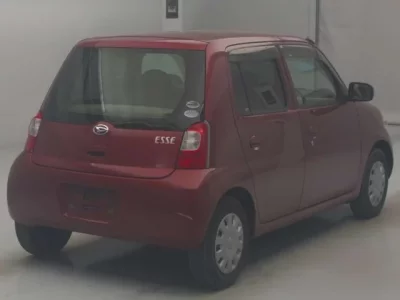 Daihatsu Esse