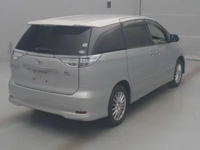 Toyota ESTIMA HYBRID