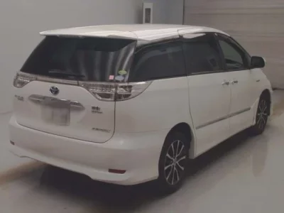 Toyota ESTIMA HYBRID
