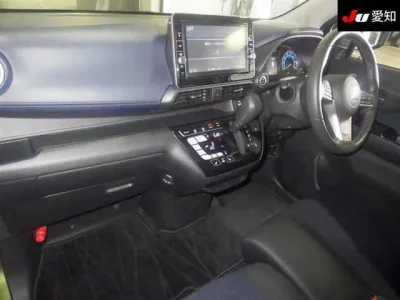 Mitsubishi EK X