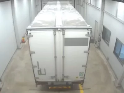 Isuzu TRUCK