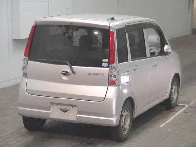 Subaru STELLA