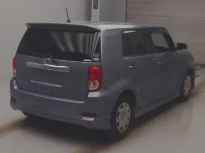 Toyota COROLLA RUMION
