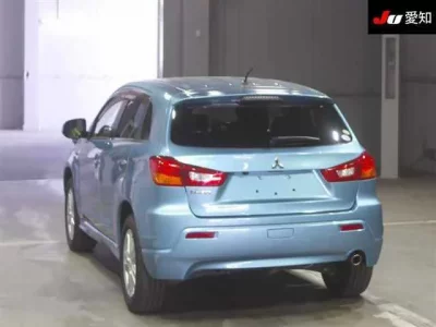 Mitsubishi RVR