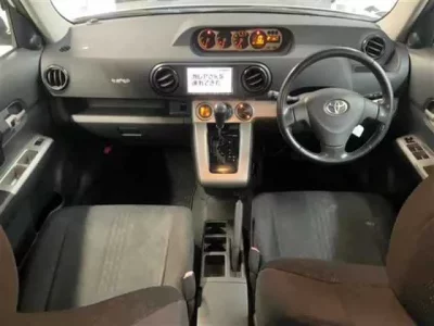 Toyota COROLLA RUMION