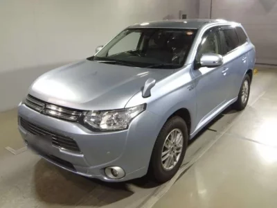 Mitsubishi OUTLANDER PHEV