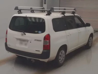 Toyota SUCCEED