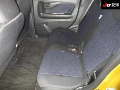 Mitsubishi EK X