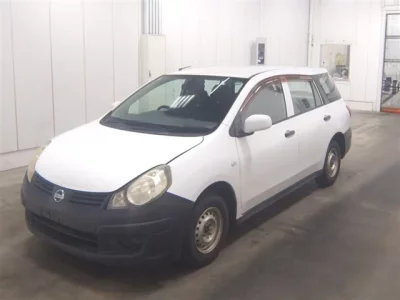Nissan AD