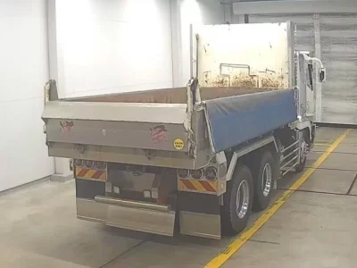 Mitsubishi FUSO TRUCK