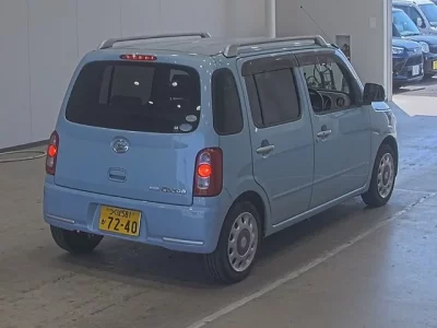 Daihatsu MIRA