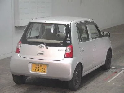 Daihatsu Esse