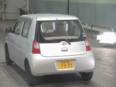 Daihatsu Esse