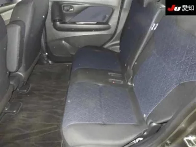 Mitsubishi EK X