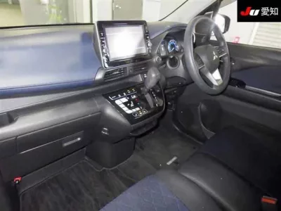 Mitsubishi EK X