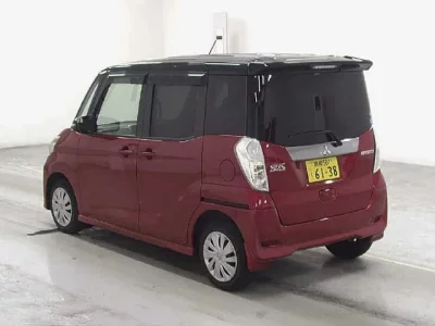 Mitsubishi EK SPACE
