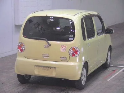 Daihatsu MOVE LATTE
