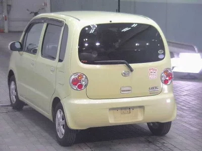 Daihatsu MOVE LATTE