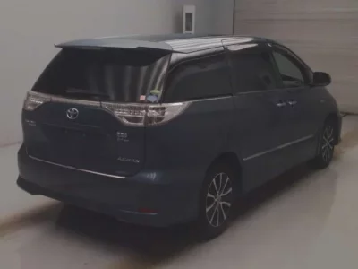 Toyota ESTIMA HYBRID