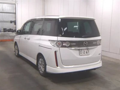 Mazda BIANTE