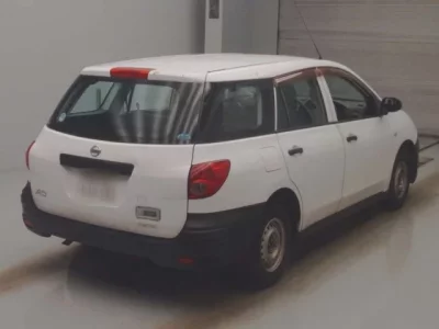 Nissan AD