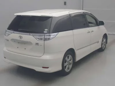 Toyota ESTIMA HYBRID
