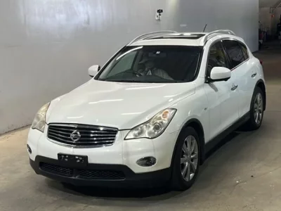 Nissan SKYLINE CROSSOVER