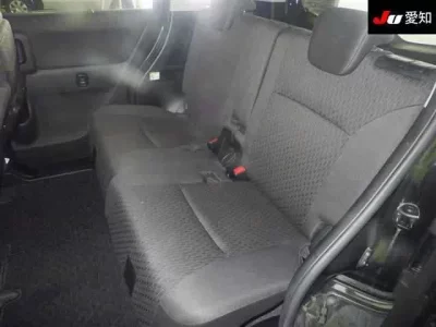 Mitsubishi DELICA D2