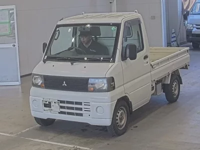 Mitsubishi MINICAB TRUCK