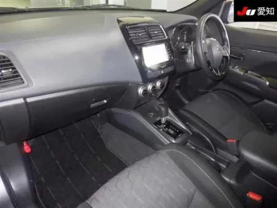 Mitsubishi RVR