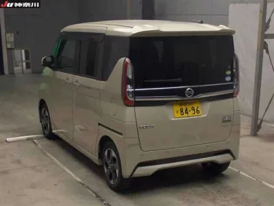 Nissan ROOX