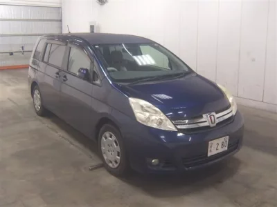 Toyota ISIS