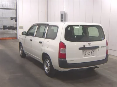 Toyota SUCCEED