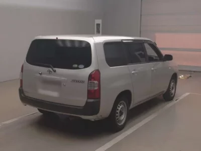 Toyota SUCCEED