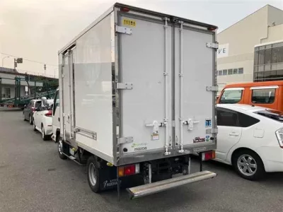 Mazda TITAN